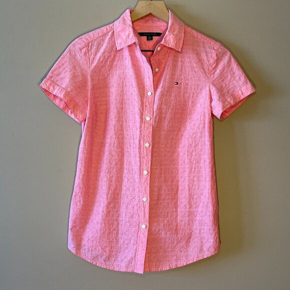 Women's XS Tommy Hilfiger Short Sleeve Button Up Pink Dots Curved Hem - Picture 2 of 8
